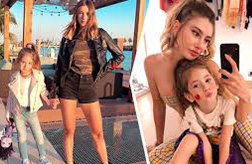 Şeyma Subaşı'dan bikinili paylaşım