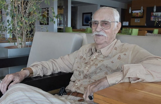 Eşref Kolçak kaç yaşındaydı neden öldü Eşref Kolçak hastalığı