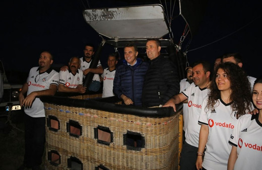 Fikret Orman Beşiktaş balonuyla uçtu
