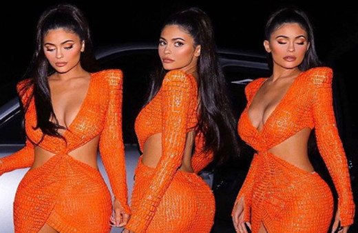 Dünyanın en genç milyarderleri arasında! Kylie Jenner'ın elbisesinin fiyatı dudak uçuklattı!