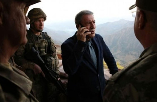 Operasyon sonrası Bakan Hulusi Akar'dan ABD'ye kritik telefon