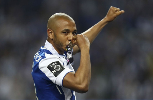 Fenerbahçe Brahimi transferinde bir adım önde