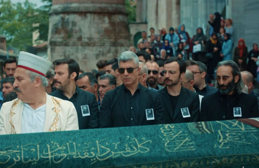 İstanbullu Gelin'in finalinde beklenmeyen ayrılık! İzleyiciler şaşkına döndü