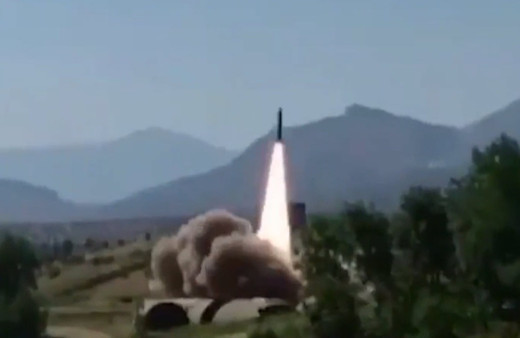 Hakurk'taki terör yuvalarını Bora vurdu