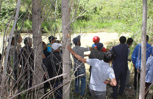 Van'da, düştüğü çayda kaybolan lise öğrencisi Murat'ın cansız bedenine ulaşıldı