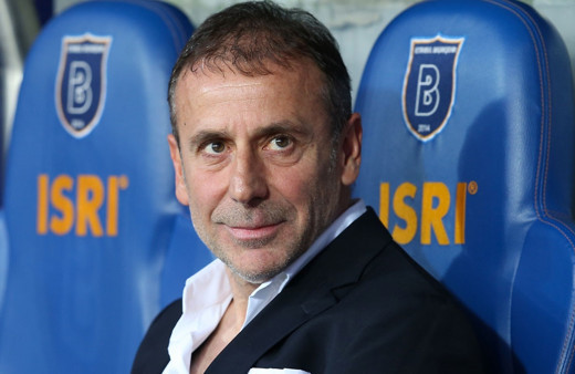 Başakşehir bıraktı Beşiktaş Abdullah Avcı ile 3 yıllığına anlaştı