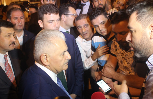Binali Yıldırım UBER sürücülerinin sıkıntılarını dinledi