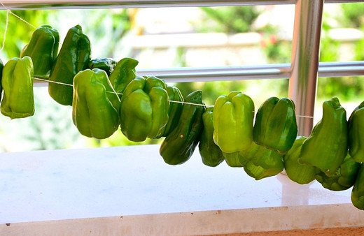 Dolmalık biber deyip geçmeyin inanılmaz faydaları bulunuyor