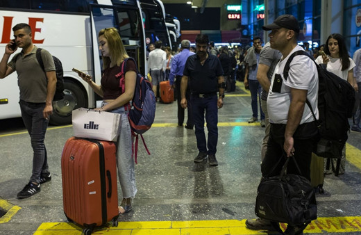 Ankara Şehirlerarası Otobüs Terminali'nde Ramazan Bayramı yoğunluğu