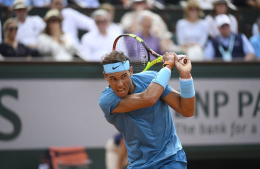 Rafael Nadal ile Roger Federer üst tura yükseldi