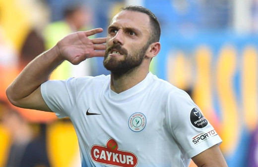 Vedat Muriç transferinde flaş gelişme