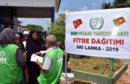 İHH’dan 5 kıtaya Ramazan yardımı