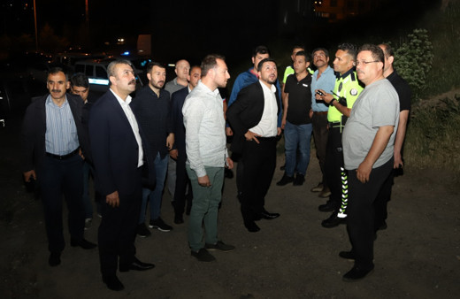 İntihara kalkışan kişiyi belediye başkanı ikna etti