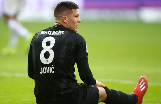 Real Madrid 21 yaşındaki Luka Jovic ile sözleşme imzaladı