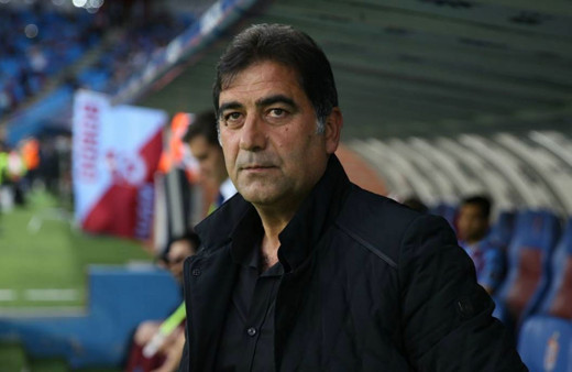 Trabzonspor'da Ünal Karaman sözleşme imzalayacak