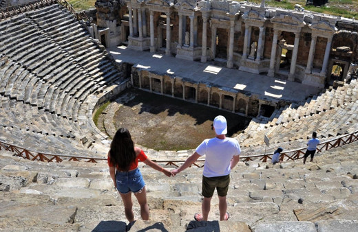 Tam 1800 yıllık: Görenleri hayrette bırakıyor