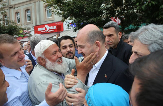 Süleyman Soylu'ya Trabzon'da sevgi seli