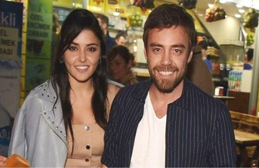 Hande Erçel ve Murat Dalkılıç yaz sezonunu açtı! İkili aşk tatilinde