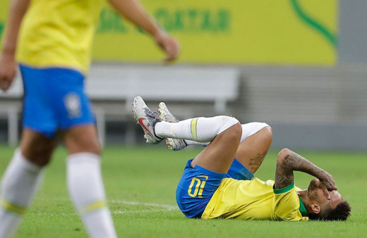 Brezilya'ya Neymar'dan kötü haber