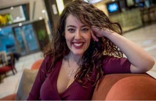 İkiz bebekleri olmuştu! Pelin Akil 'bakımsızsın' eleştirisine cevap verdi