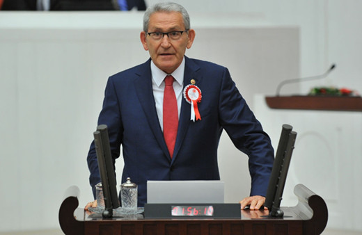 CHP Milletvekili Kazım Arslan beyin kanaması geçirerek hayatını kaybetti