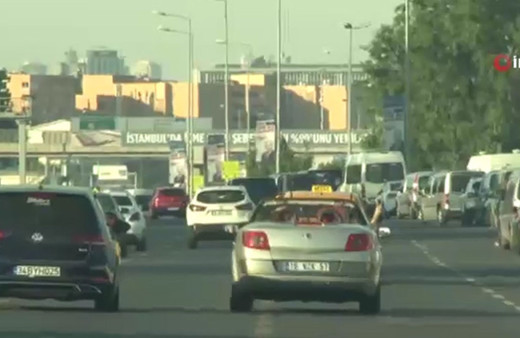 Bu kadarına da pes! Yol boyunca canlı yayın yaptı