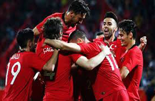 Rıdvan Dilmen Fransa galibiyetini yorumladı Burak Yılmaz'ı öve öve bitiremedi