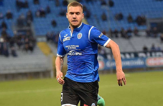 Fenerbahçe Rumen golcü Puscas'ı istiyor