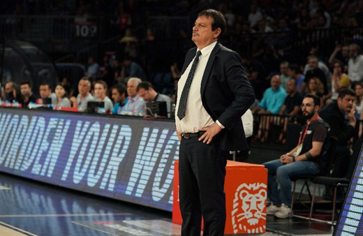 Ergin Ataman tepkili: Ali Koç azmettiricidir