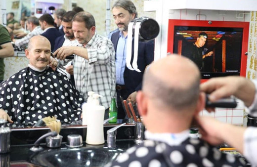 Soylu'dan Koç Holding'e "ananaslı" cevap