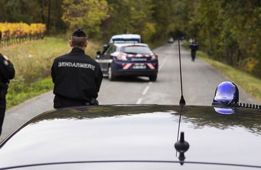 Fransa'da ehliyetsiz sürücü 2 Türk çocuğa çarptı