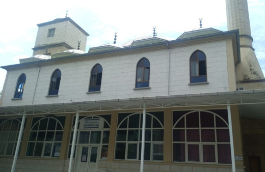 Denizli Çivril'de Sakal-ı Şerif'i çaldılar