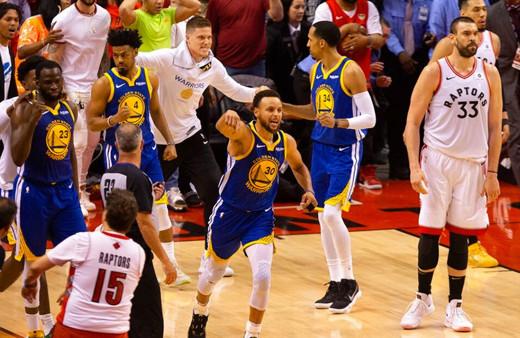 Golden State Warriors pes etmiyor