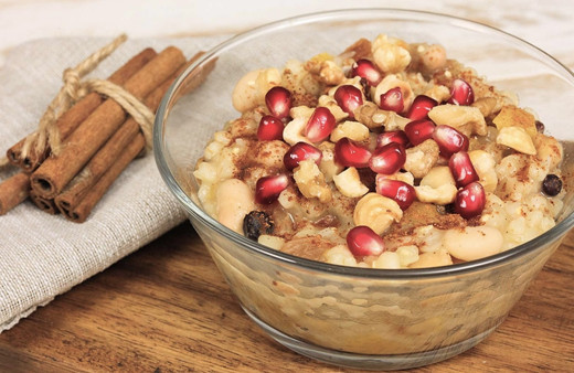 Aşure tarifi Arda'nın mutfağı sırasıyla hangi malzemeler konur?