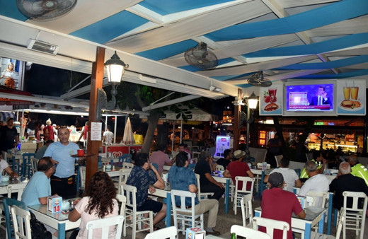 Marmaris canlı yayına kilitlendi sokaklar turistlere kaldı