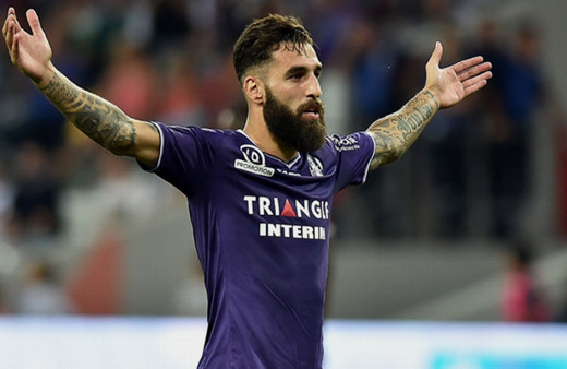 Beşiktaş ve Başakşehir de Jimmy Durmaz'ı istiyor