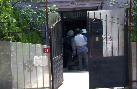 Başakşehir'de polise 'karımı öldürdüm intihar edeceğim' telefonu