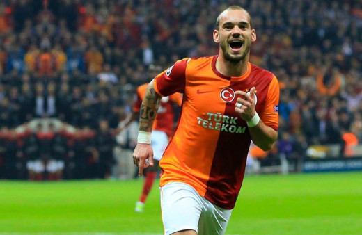Sneijder bombası! Süper Lig'e geri dönüyor