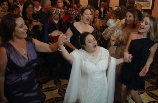 Down sendromlu Nesrin’in gelinlik hayali gerçek oldu