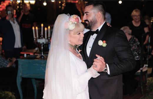 Zerrin Özer kiminle evlendi eşi Murat Akıncı kimdir ne iş yapıyor dolandırıcı mı?