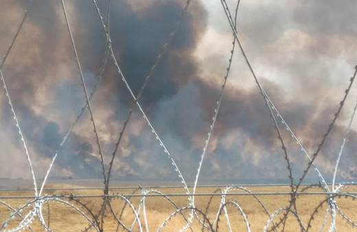 Suriye'de çıkan yangın Türkiye sınırına dayandı!