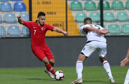 Trabzonspor, Marsilya'nın yıldız adayı Yusuf Sari ile imzalıyor