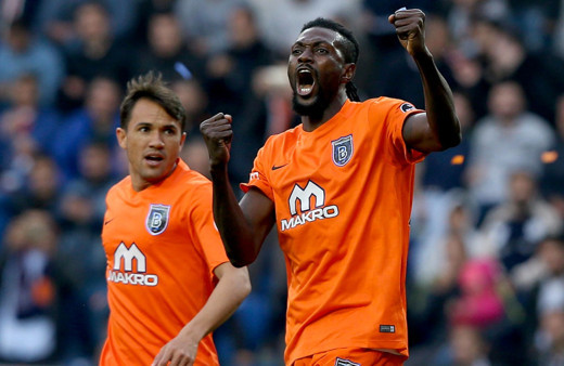 Fenerbahçe'de Adebayor bombası! Teklif ortaya çıktı