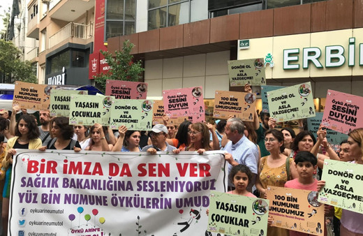 Lösemi hastası Öykü Arin için Sağlık Bakanlığına çağrı yapıldı