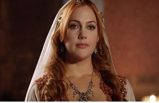 The Sun Gazetesi Meryem Uzerli'nin fotoğrafını kadın cinayeti haberinde manşet yaptı!