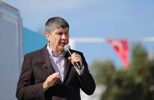 Menderes Türel'in annesi yaşamını yitirdi