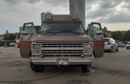 Turgut Özal’ın ambulansı karavana dönüştürüldü