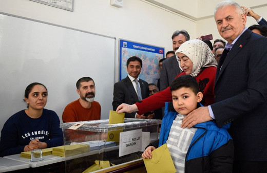 İBB Başkan adayı Binali Yıldırım oyunu kullandı!