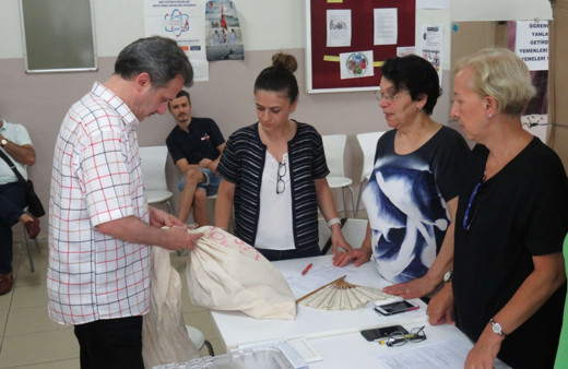 Yenilenen İstanbul seçimlerinde oy verme işlemi başladı