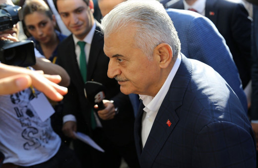 Binali Yıldırım, AK Parti İl Başkanlığı'na geldi